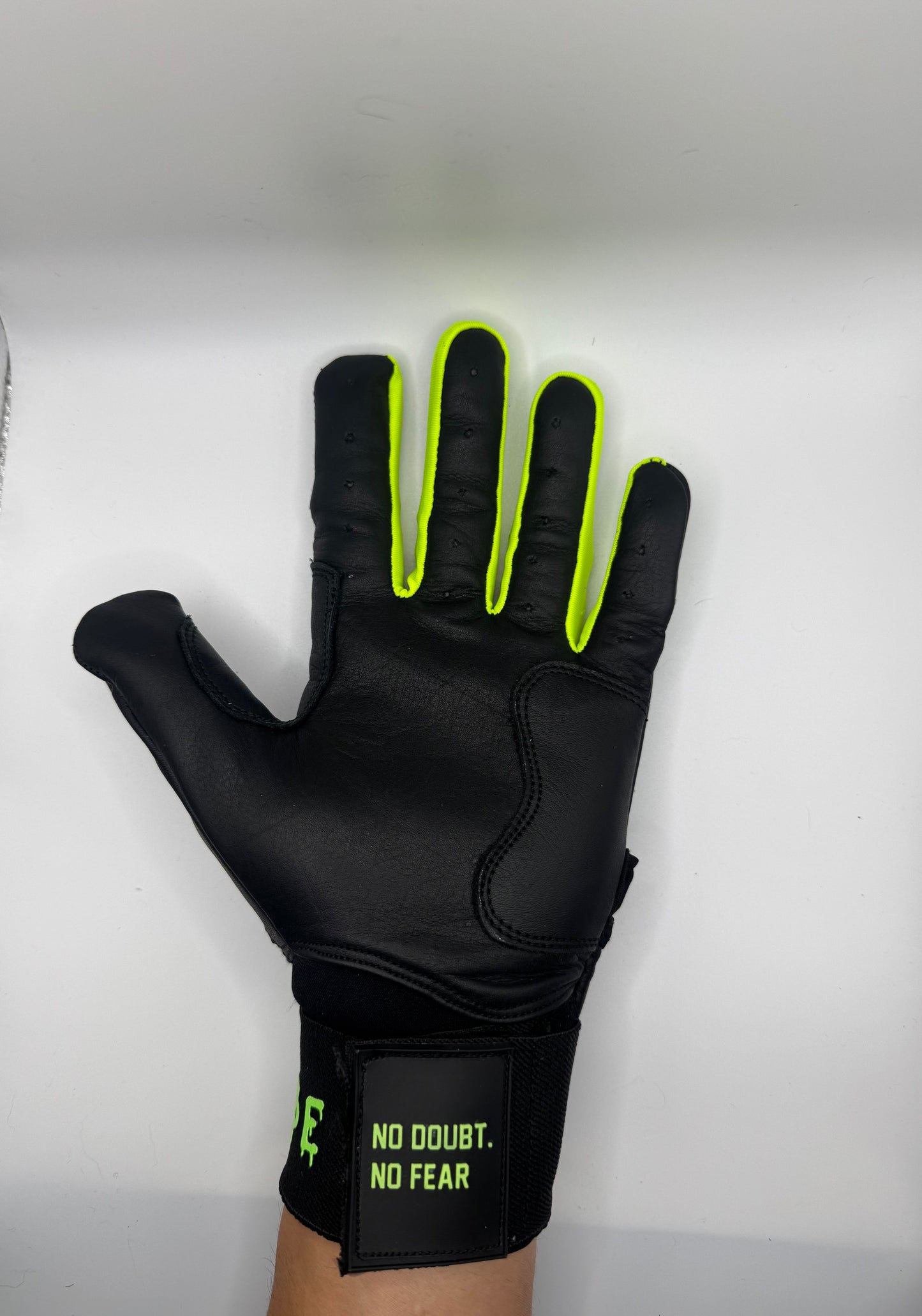 Black and Green - "No doubt. No fear"